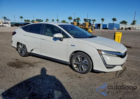 2018 Honda Clarity Touring from USA, damaged, VIN JHMZC5F32JC002294